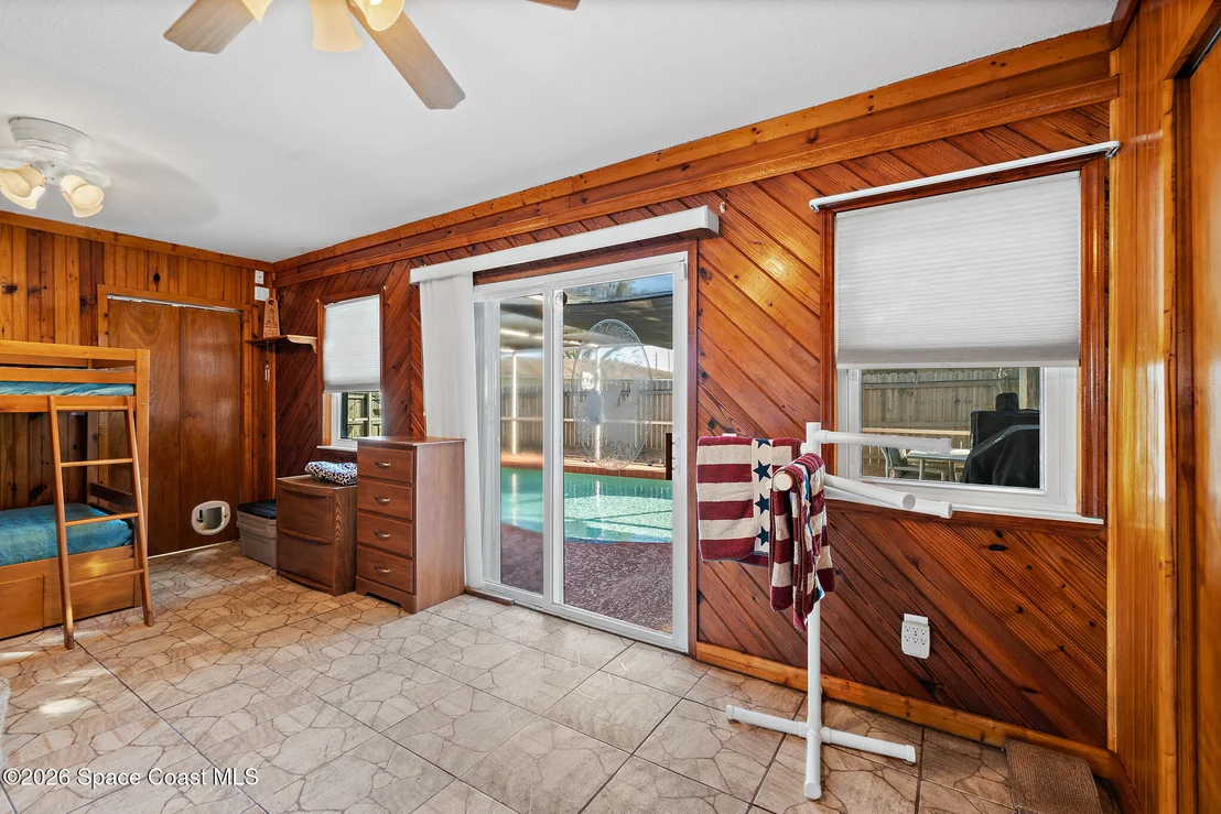 Photo of 1497 Hendren Drive