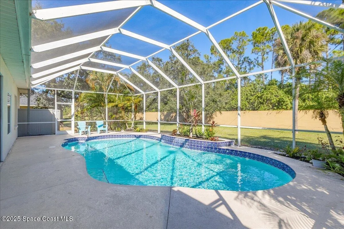 Photo of 3639 Meadowlark Way