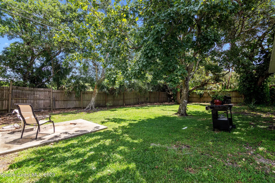 Photo of 2429 Victor Road