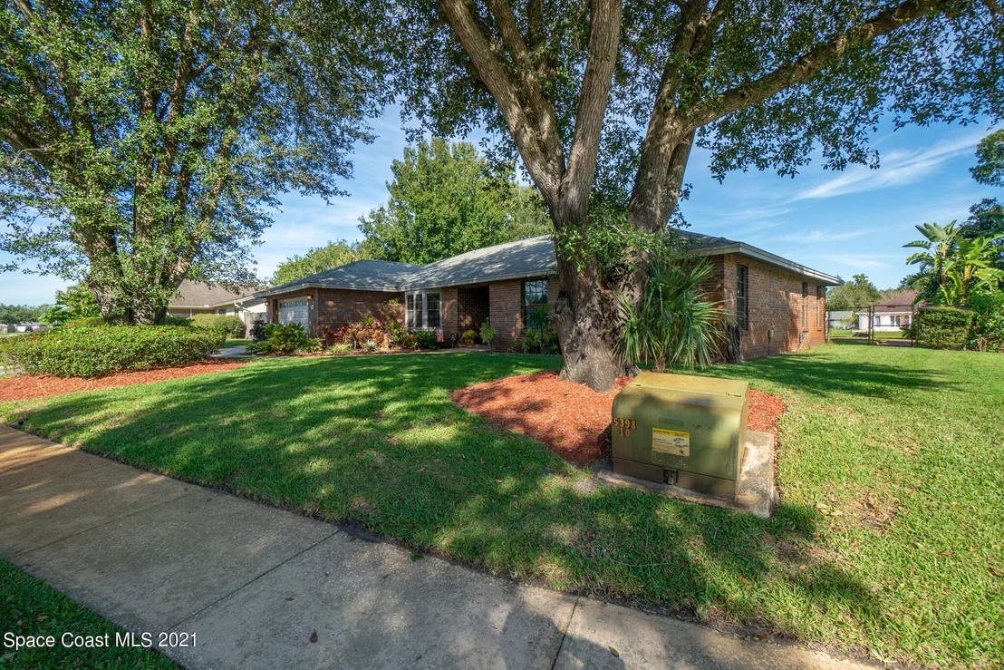 Photo of 2940 Jacaranda Trail
