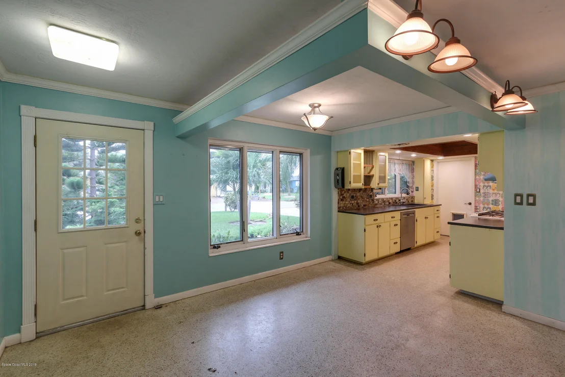 Photo of 443 Atlantis Drive