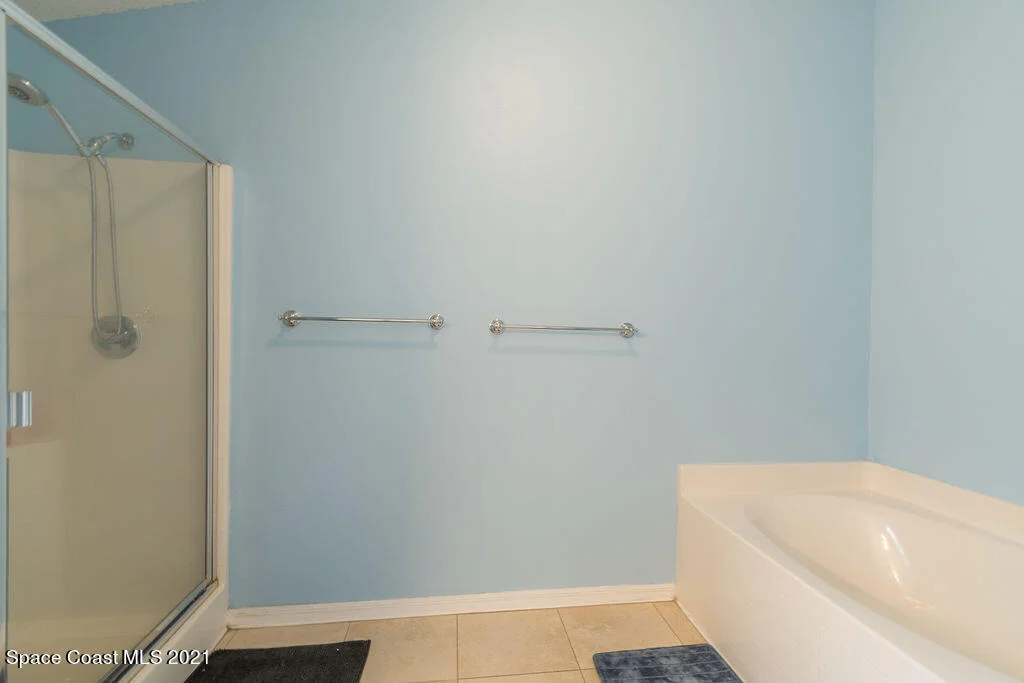 Photo of 2440 Bridgeport Circle