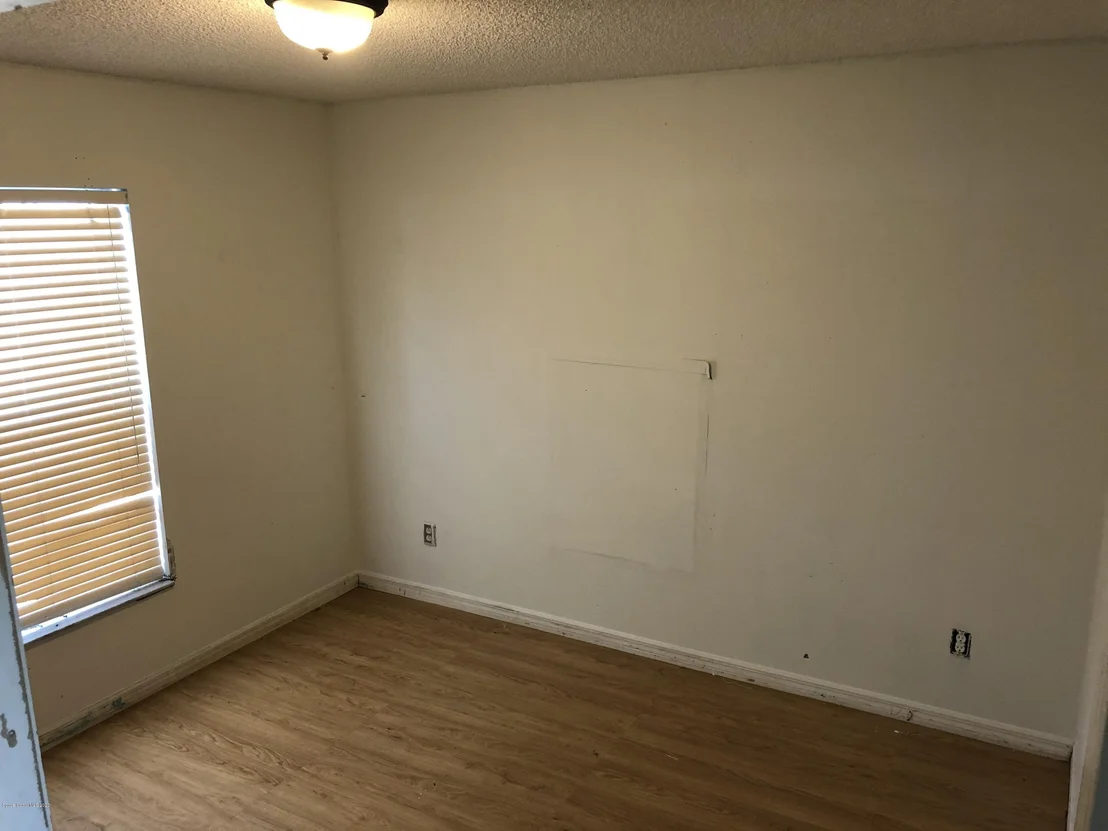 Photo of 6434 Bamboo Avenue