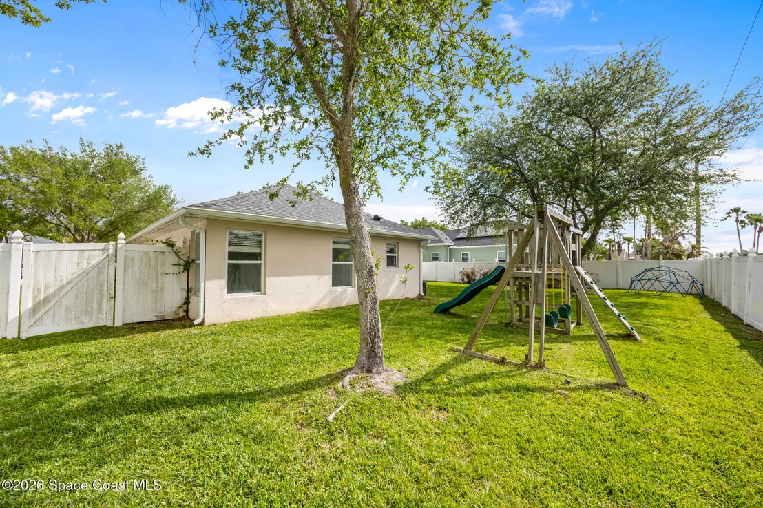 Photo of 2425 Tuscarora Court