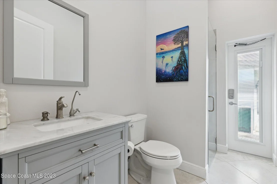 Photo of 3835 Riverside Drive