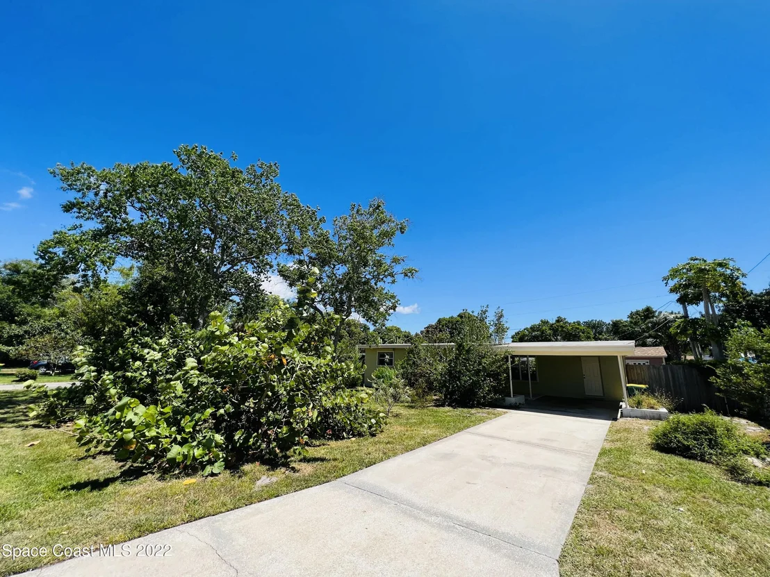 Photo of 1207 Duke Way