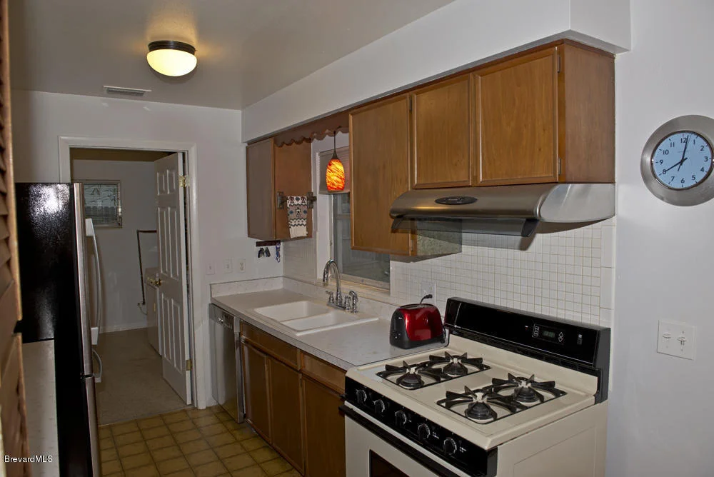 Photo of 945 Cristobal Drive