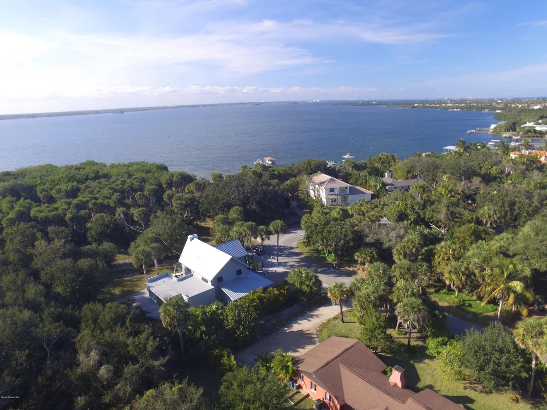 Photo of 345 Pelican Drive