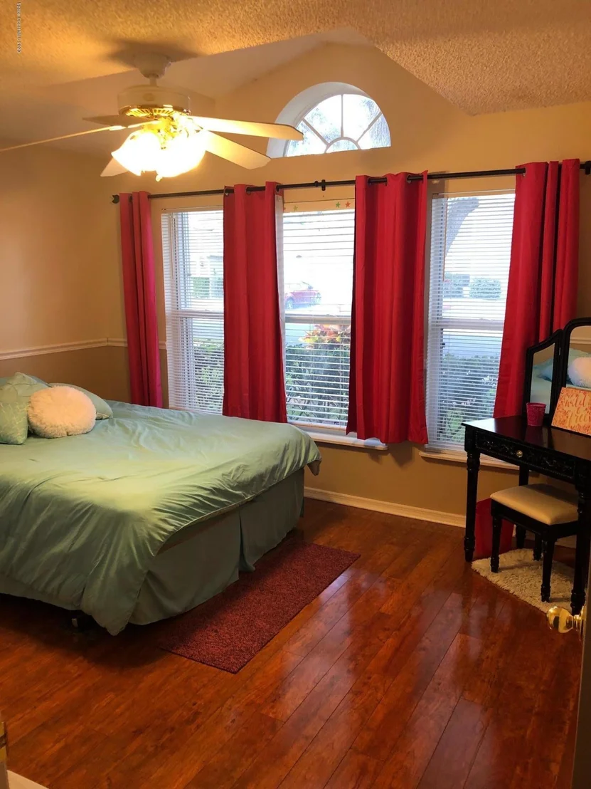 Photo of 2114 Spring Creek Circle NE