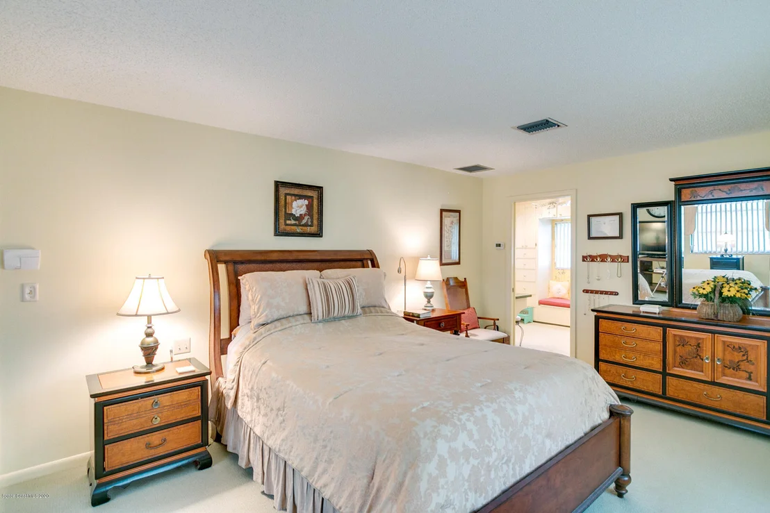 Photo of 1448 Scepter Court NE