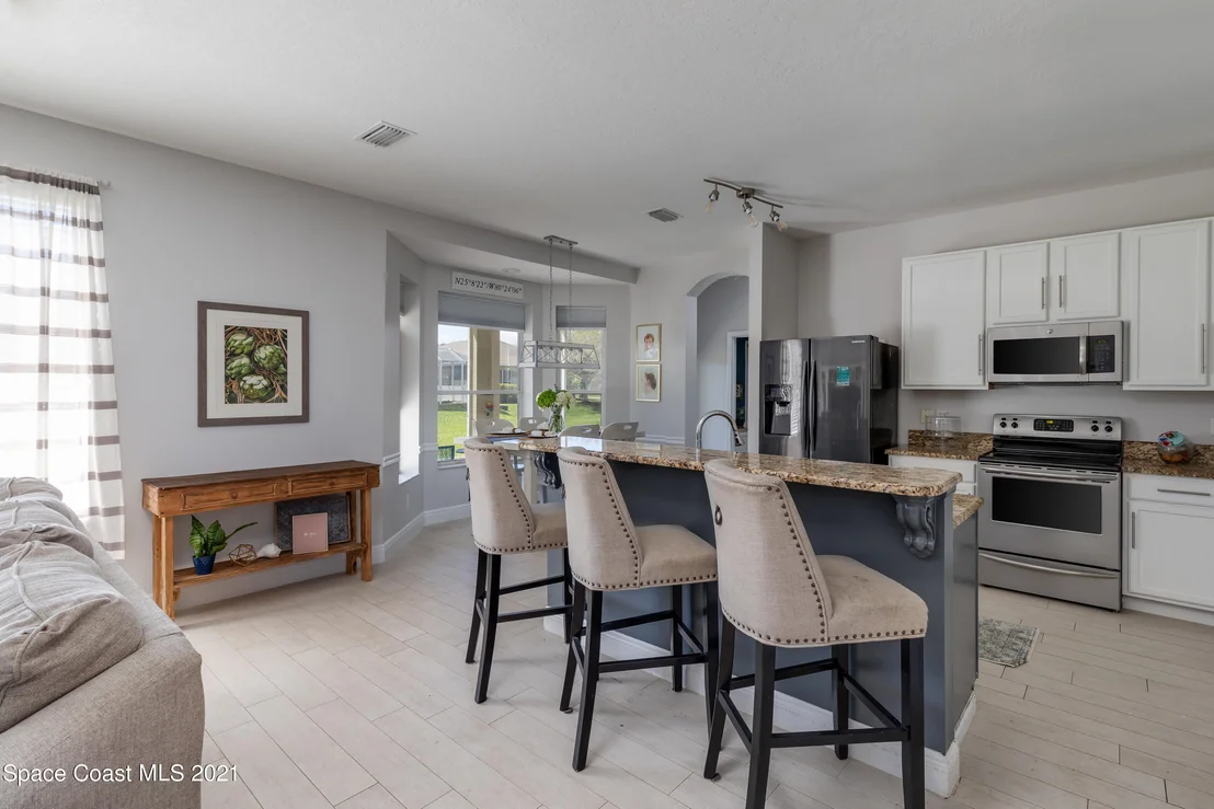 Photo of 163 Babylon Lane