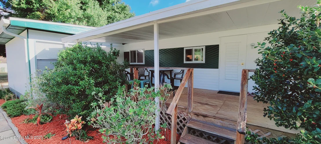 Photo of 6974 Ash Drive