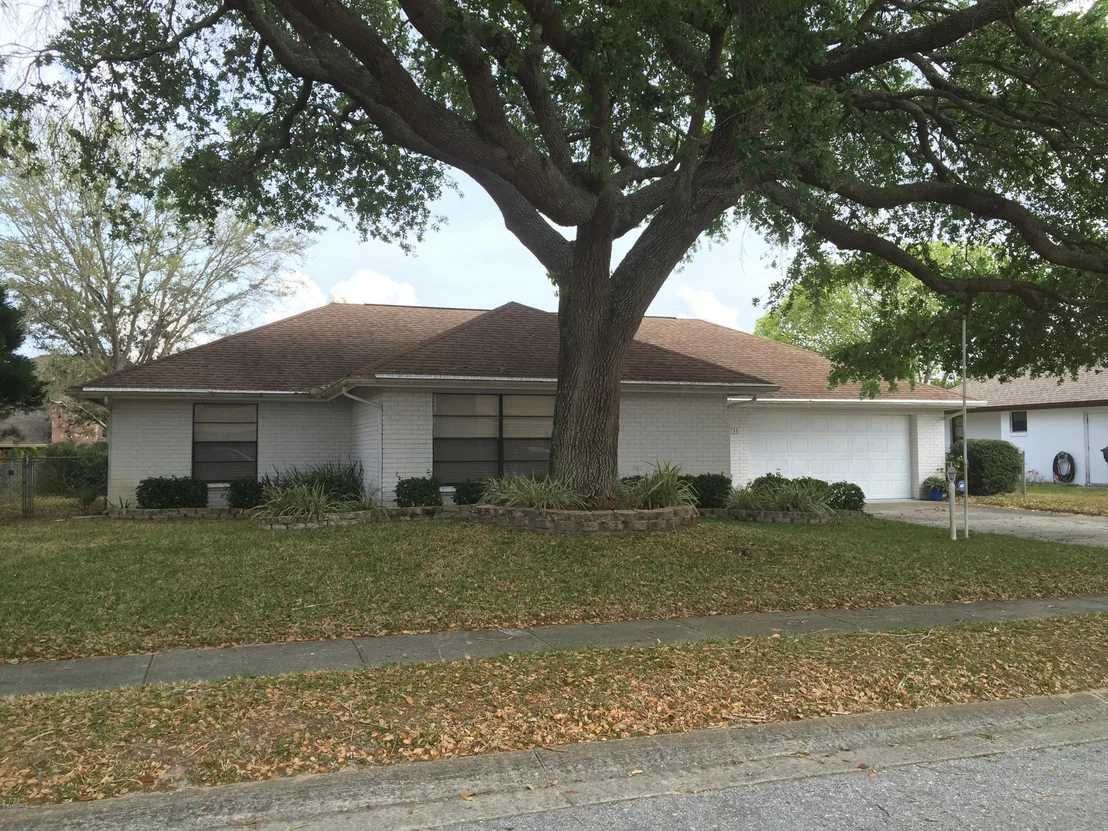 Photo of 1735 Figtree Drive