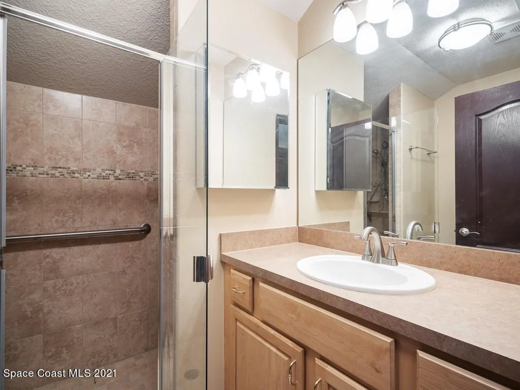 Photo of 1300 Palace Drive