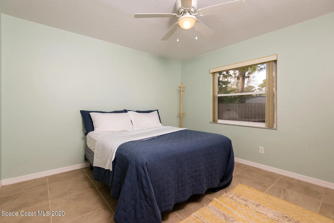 Photo of 1240 Palmdale Circle NE