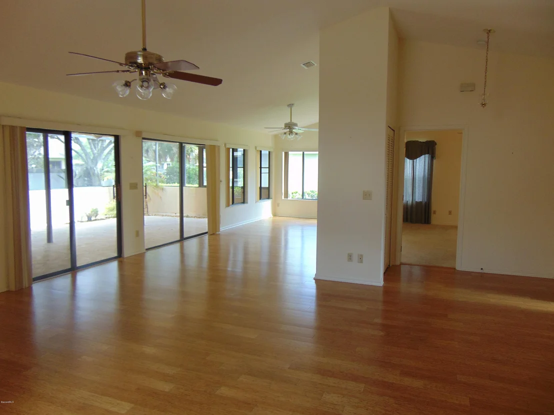Photo of 1514 Independence Avenue