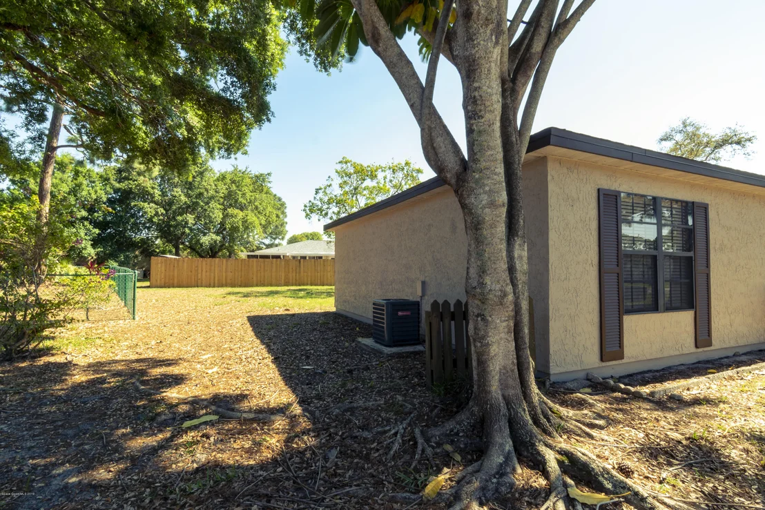 Photo of 949 Ginger Way