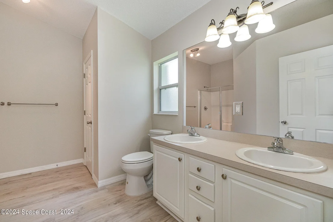 Photo of 2370 Stratford Pointe Drive