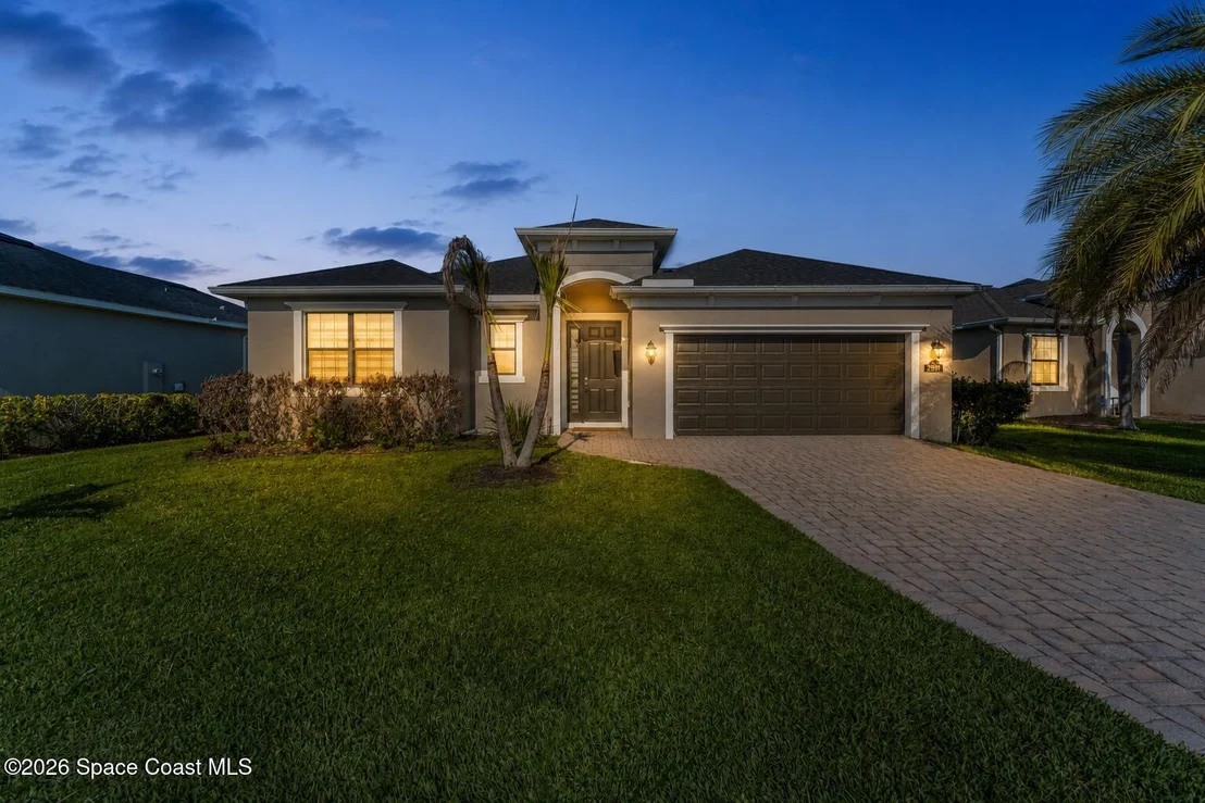 Photo of 2991 Casterton Drive