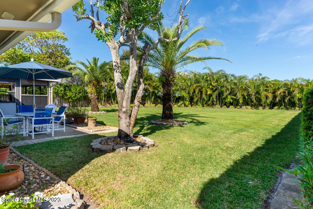 Photo of 2115 S River Road
