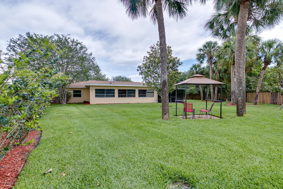 Photo of 1851 Tallpine Road
