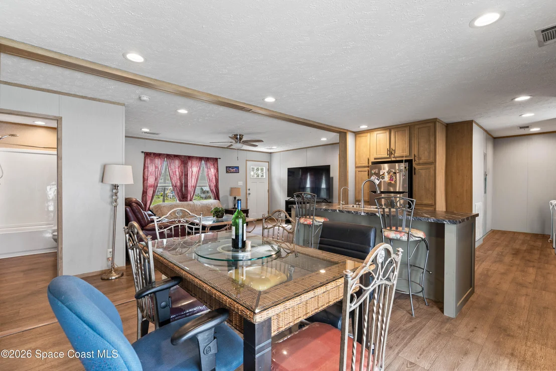 Photo of 958 Pecan Circle