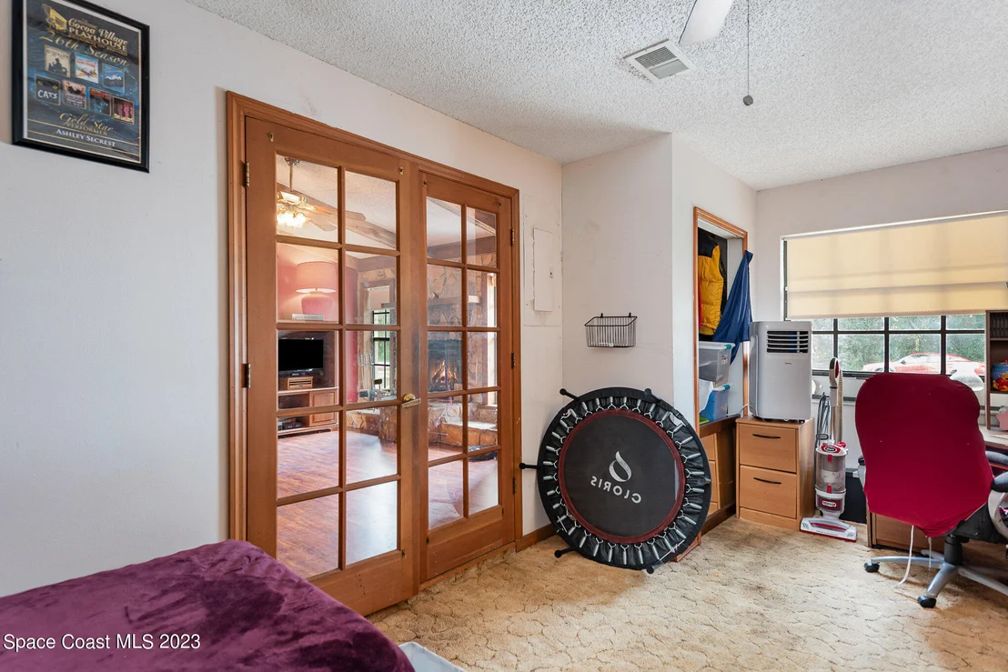 Photo of 6299 Deer Lane