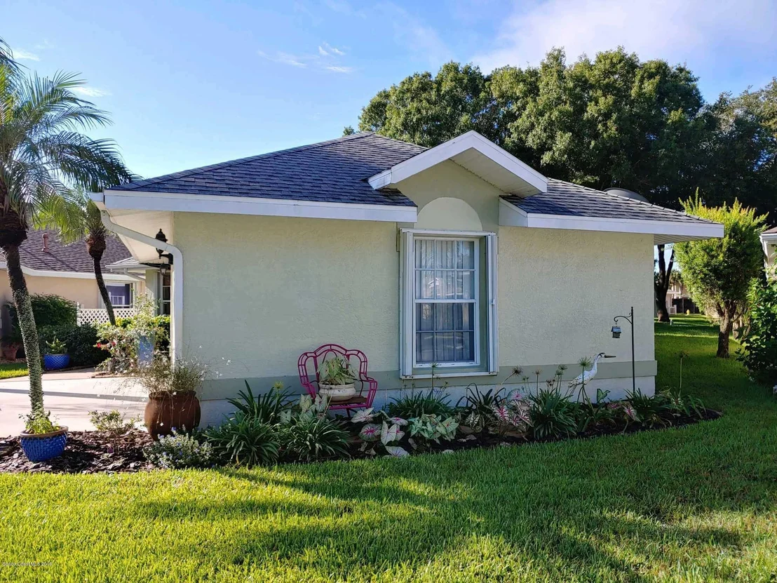 Photo of 3933 Saint Armens Circle