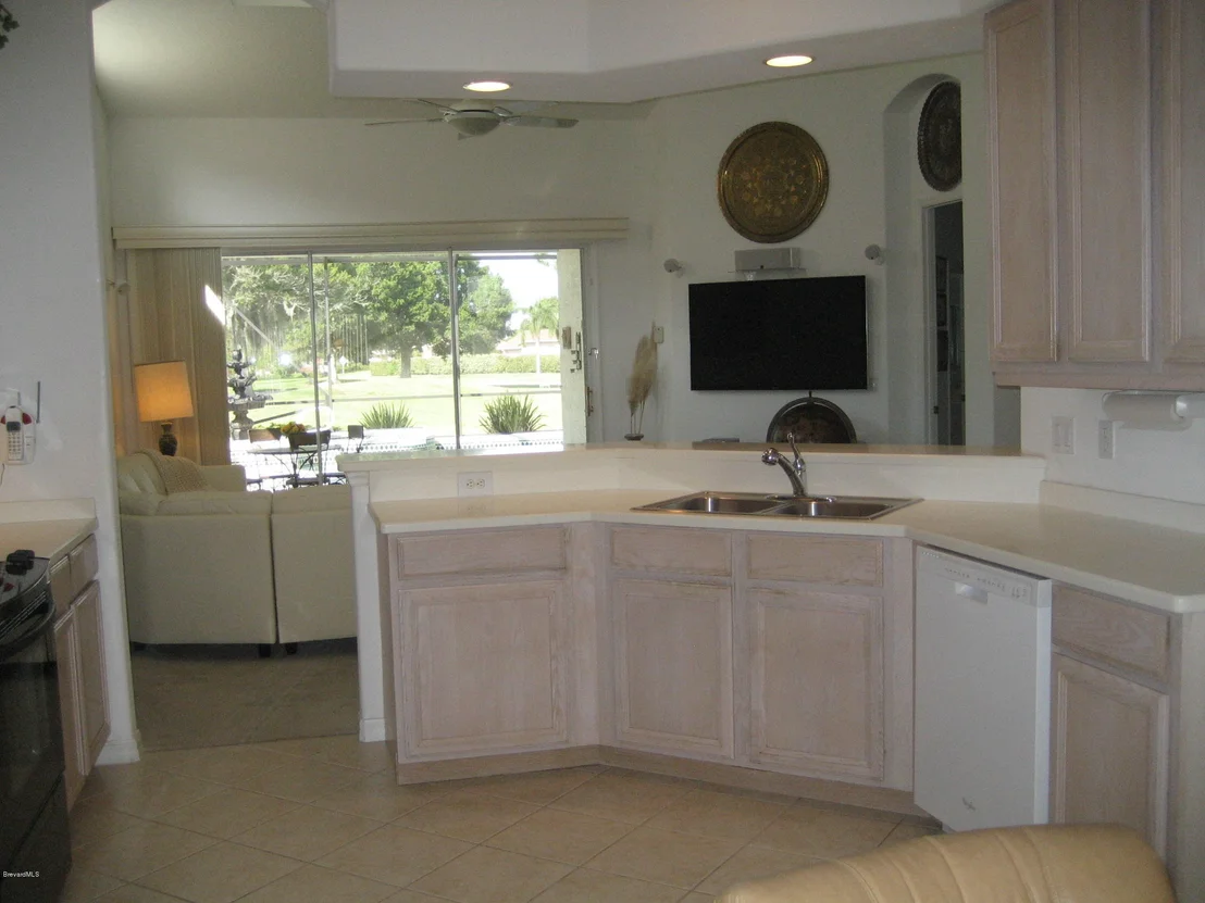 Photo of 900 Wimbledon Drive