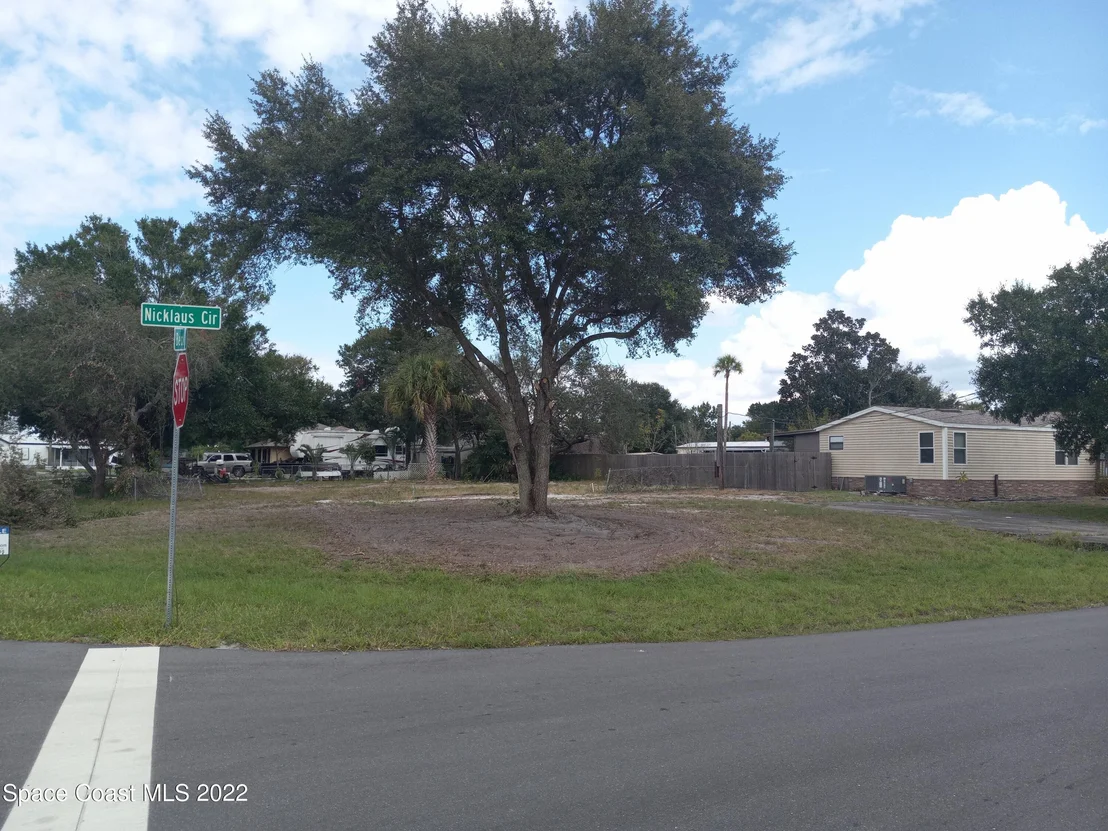 Photo of 500 Nicklaus Circle