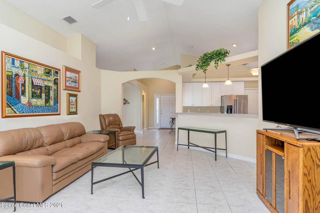 Photo of 6947 Owen Drive