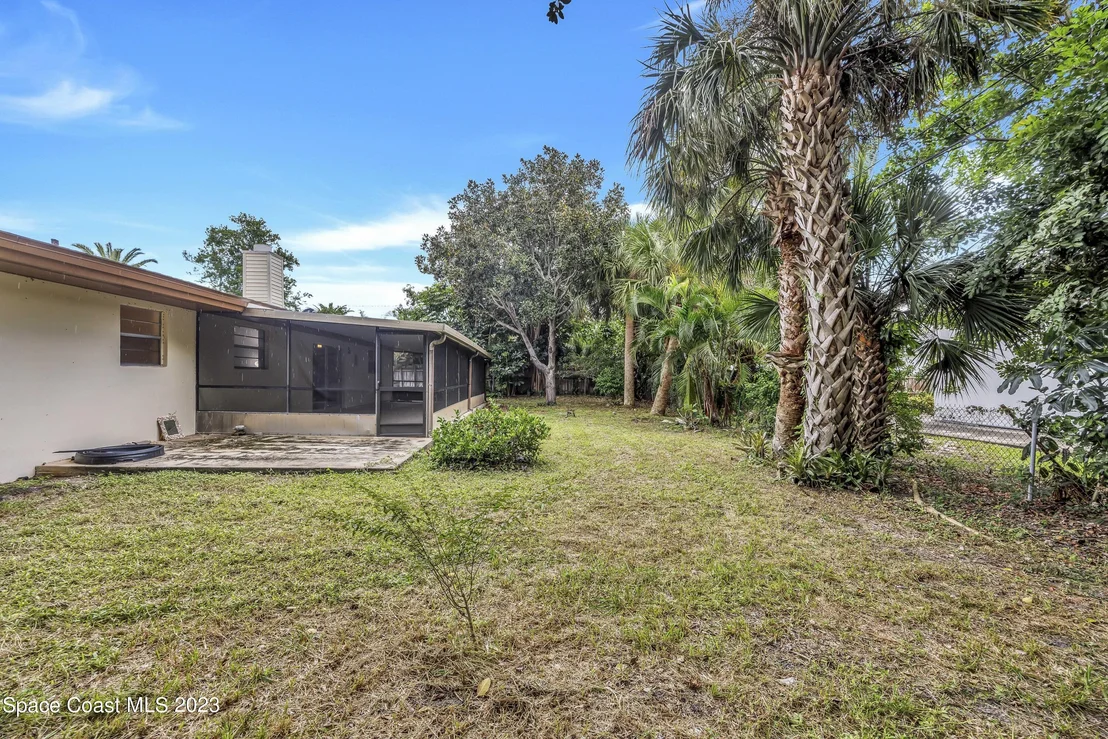 Photo of 521 Andrews Drive