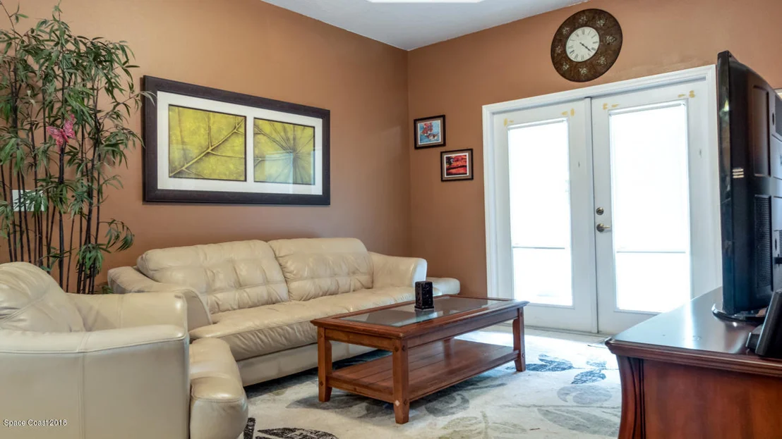 Photo of 321 Campbell Drive