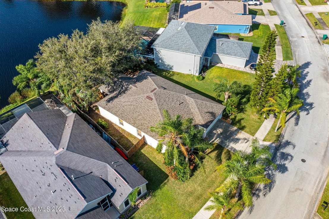 Photo of 4227 Four Lakes Drive
