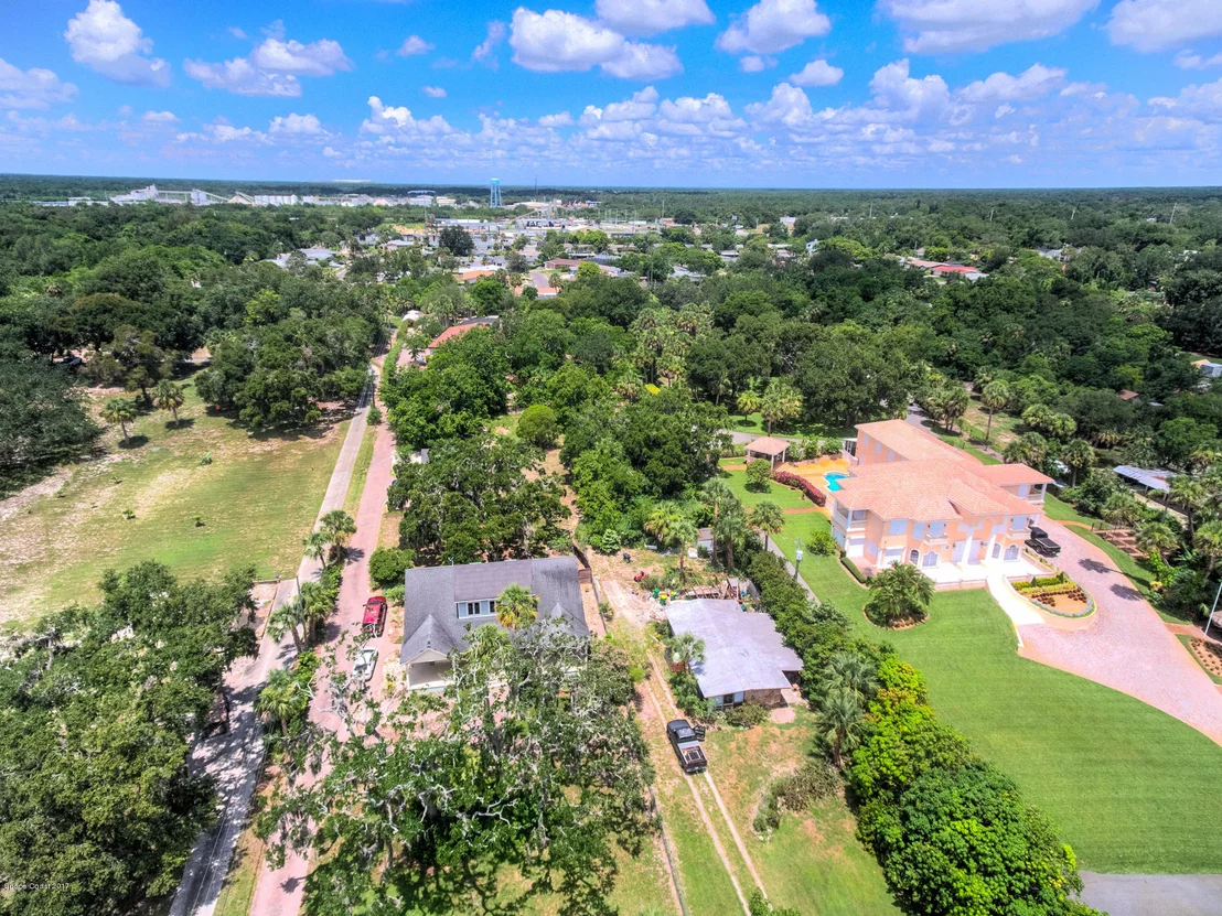 Photo of 3513 N Indian River Drive