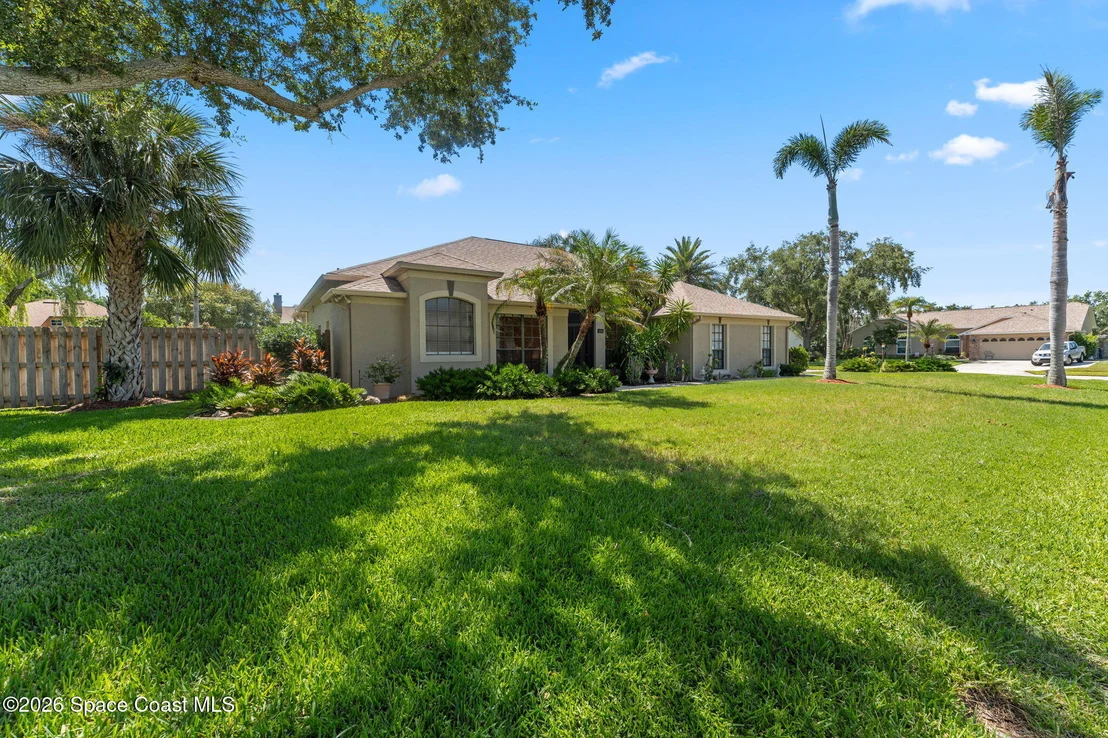 Photo of 1494 Wellington Circle