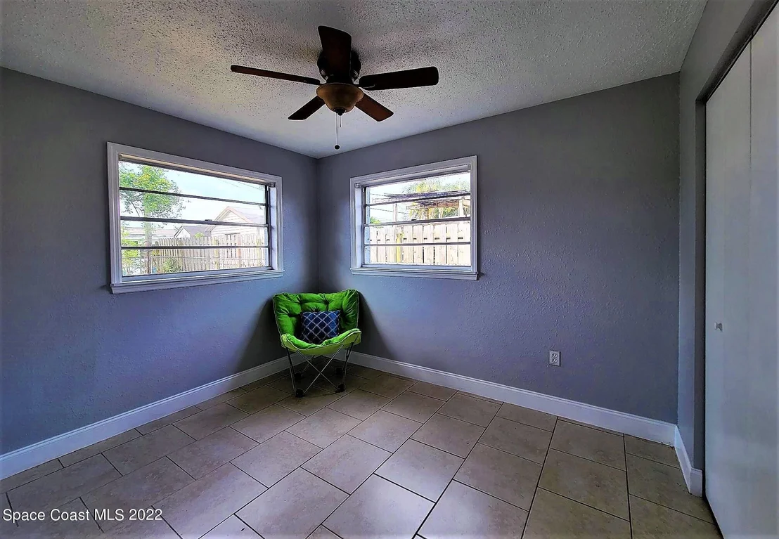 Photo of 2644 Sadler Lane