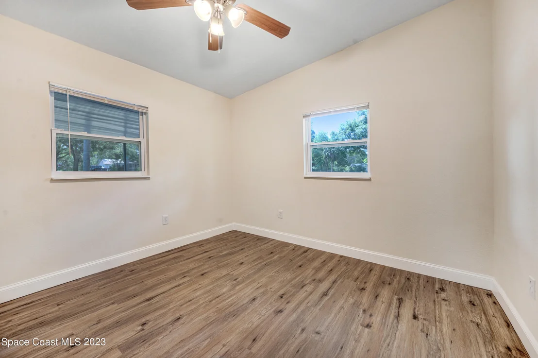 Photo of 5720 Travis Street
