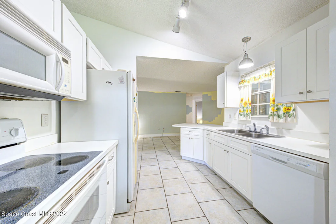 Photo of 6457 Hunt Road