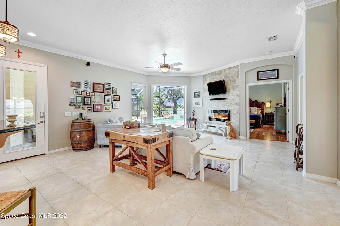 Photo of 3845 Waterford Drive