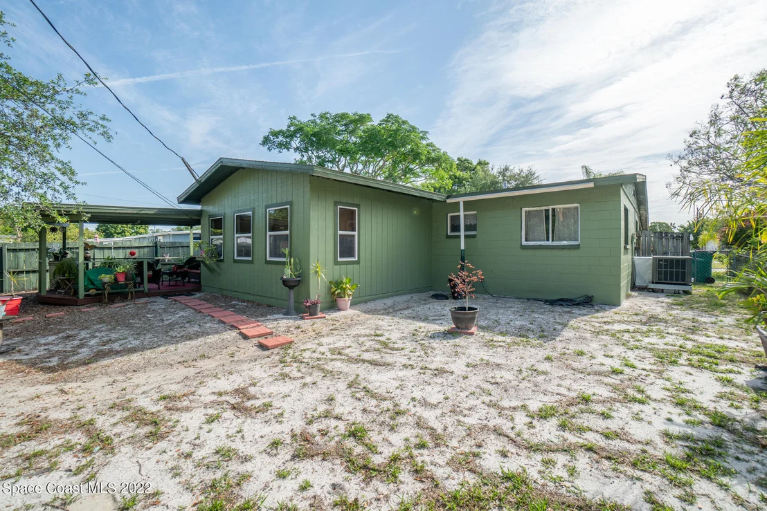 Photo of 1446 Stanley Drive