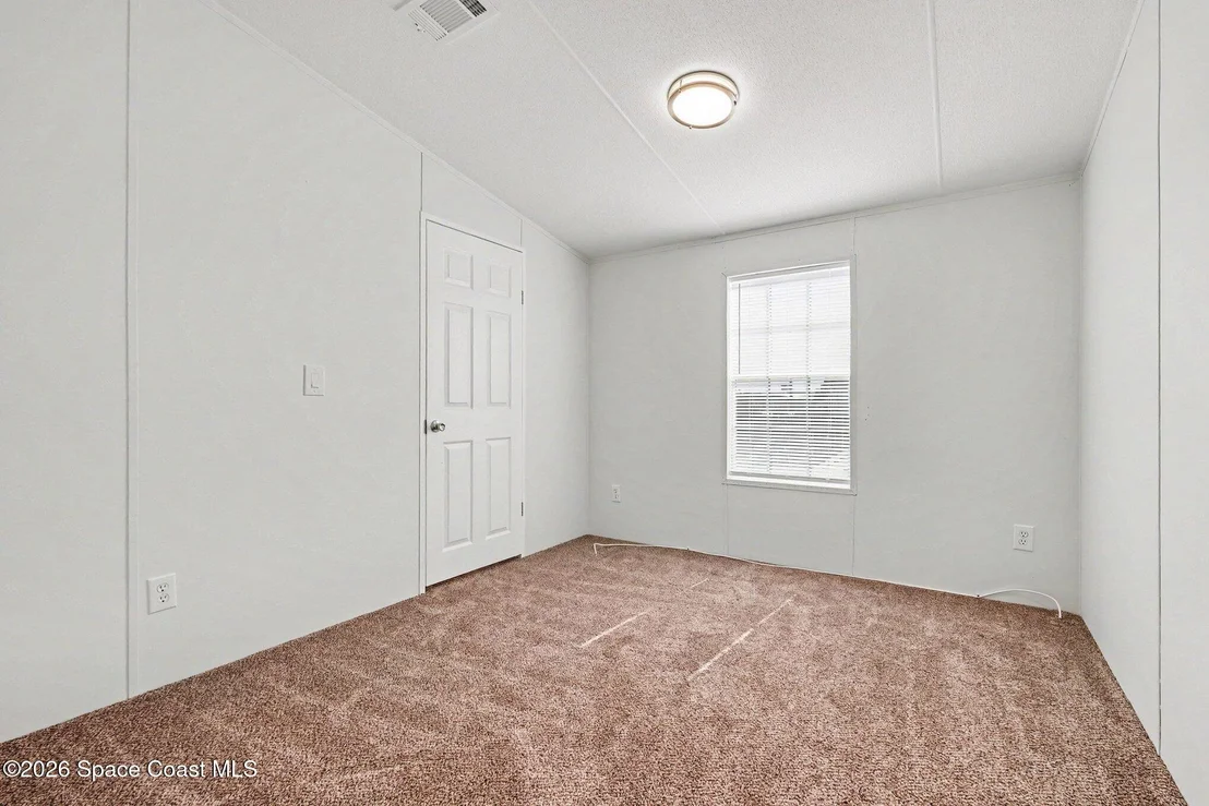 Photo of 423 Brozman Lane