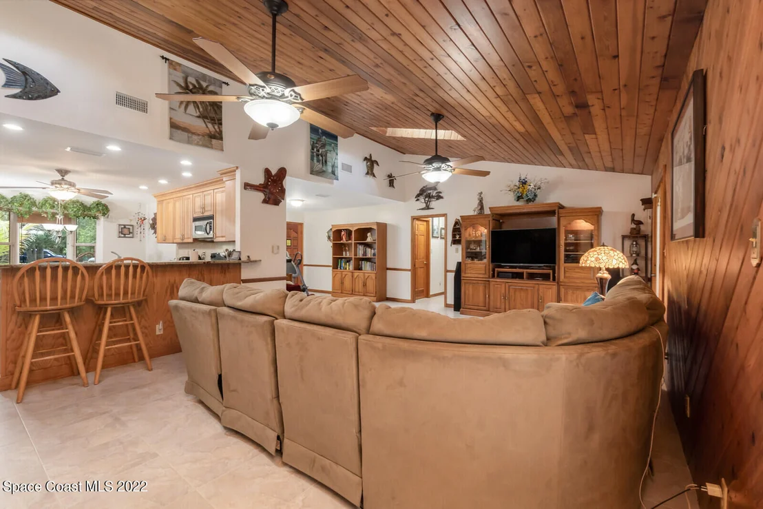 Photo of 3385 Kent Drive