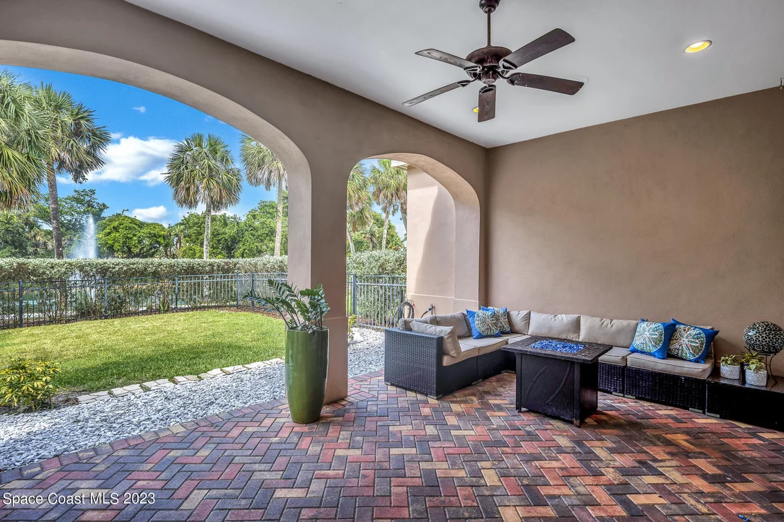 Photo of 184 Whaler Drive
