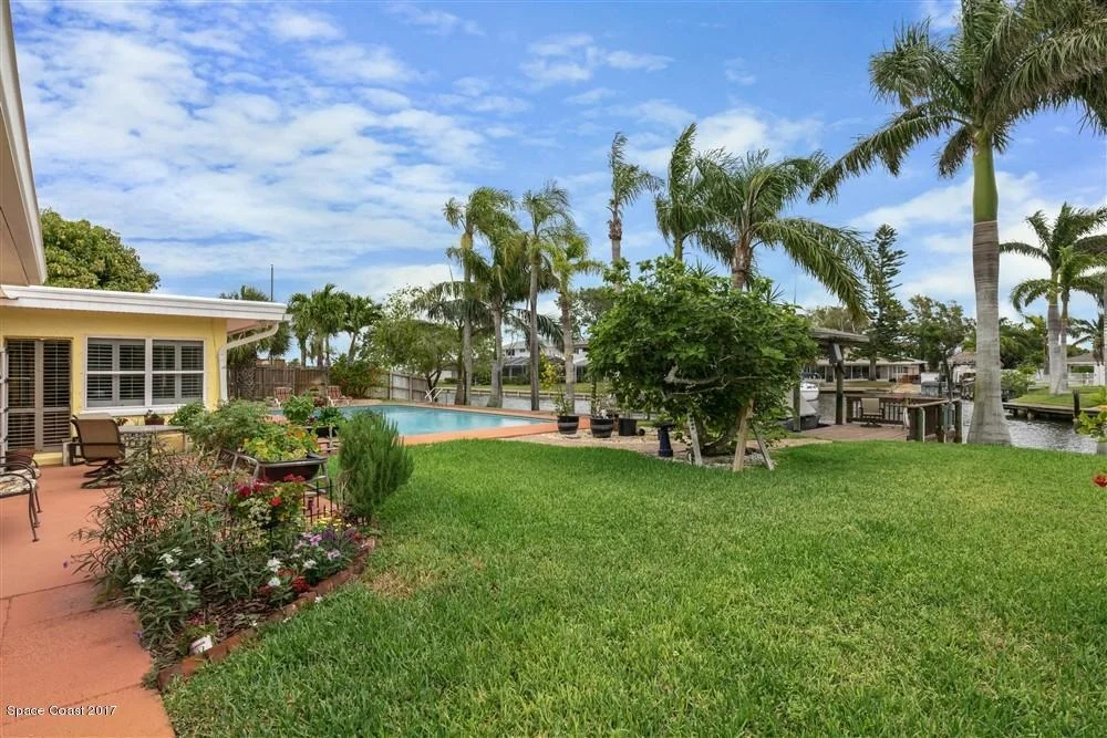 Photo of 11 W Point Drive