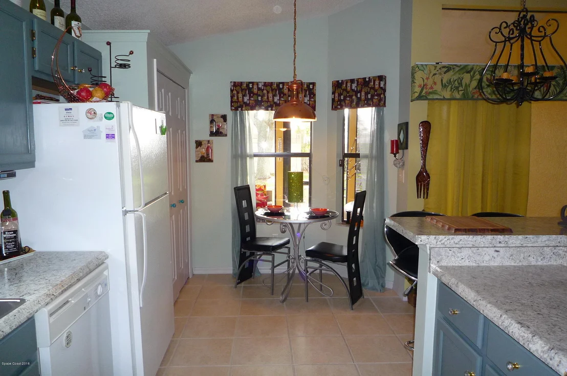 Photo of 7237 Hammock Lakes Drive