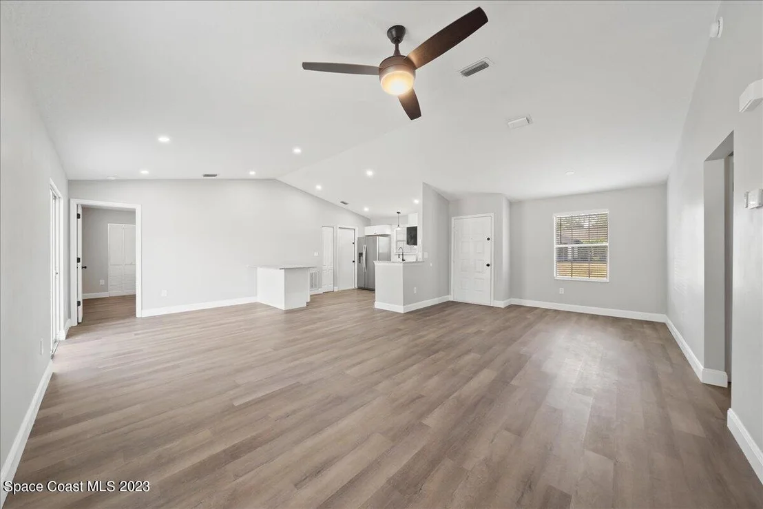 Photo of 6070 Adele Street