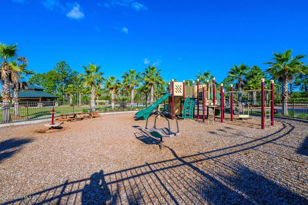 Photo of 984 Musgrass Circle