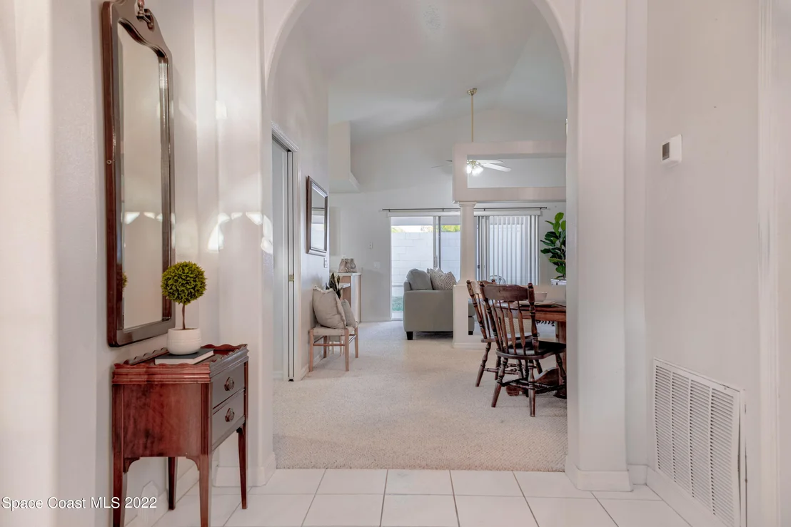 Photo of Unit 7 at 1312 Gem Circle