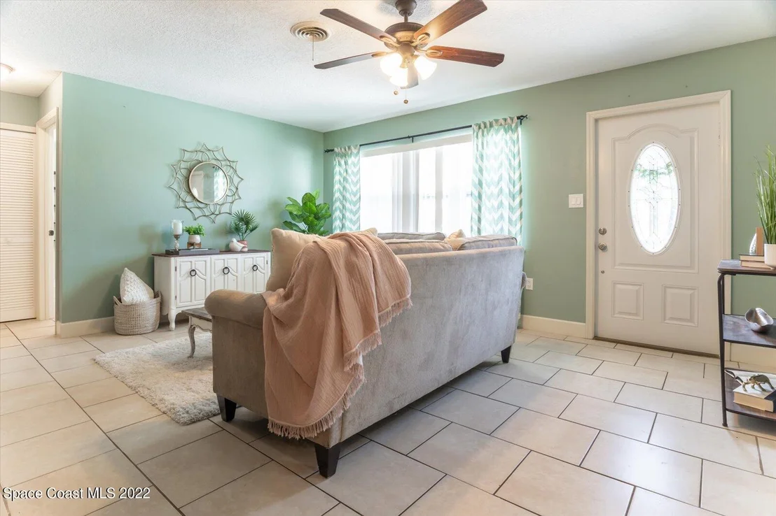Photo of 2446 Sadler Lane